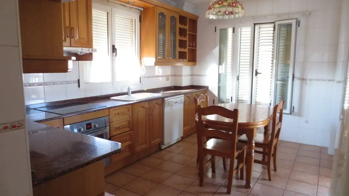 Haus oder Chalet zur Miete in SANTA CATALINA, 186, Alberca