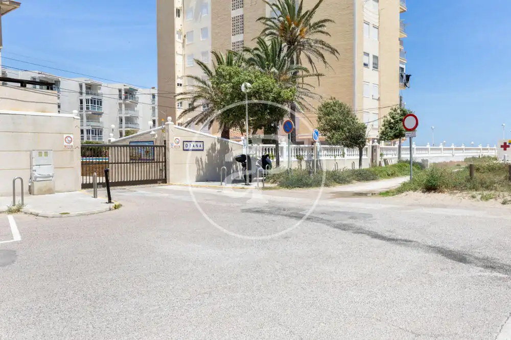 Aparcament de Pis de lloguer en Valencia amb Aire condicionat, Calefacció i Terrassa