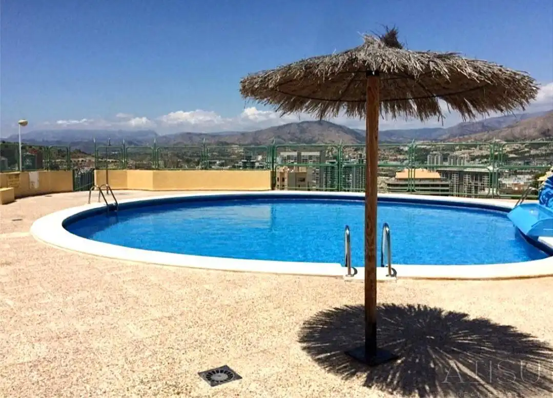 Piscina de Casa o chalet en venta en Benidorm con Aire acondicionado, Calefacción y Terraza