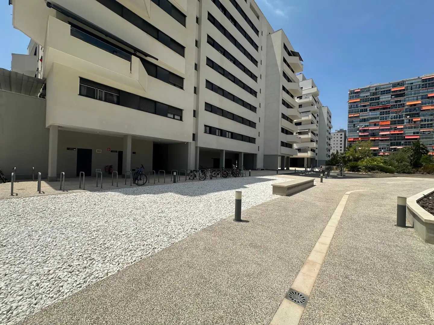Vista exterior de Apartamento de alquiler en Alicante / Alacant con Aire acondicionado, Amueblado y Horno