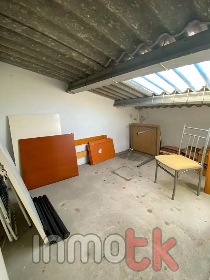 Piso en venta en A Coruña Capital  con Parquet y Trastero