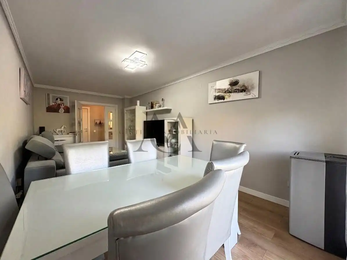 Dining room of Flat for sale in Lucena  with Air Conditioner, Heating and Terrace
