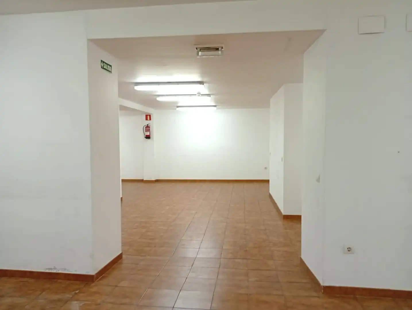Local comercial en venda a Calle Francisco de Paula Jovellanos, imagen 16