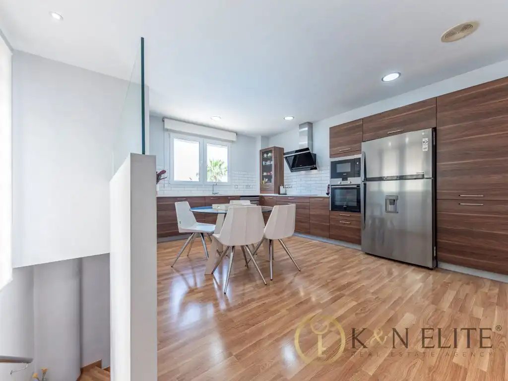 Cocina de Casa o chalet en venta en Petrer con Aire acondicionado, Jardín privado y Piscina