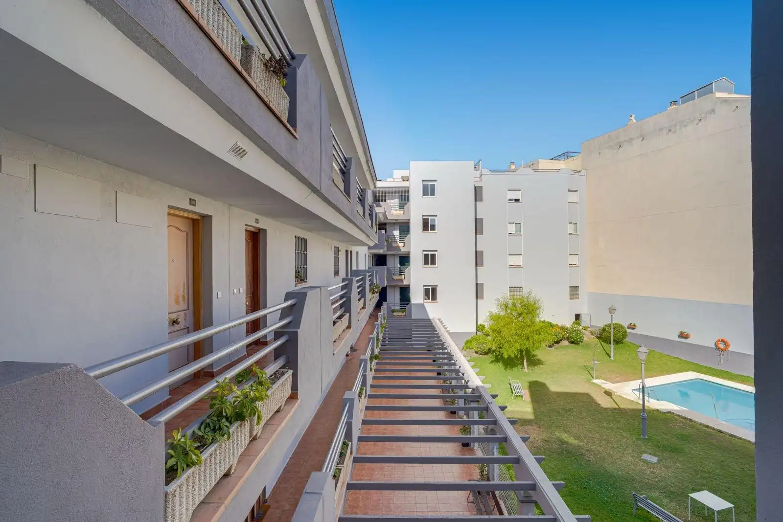 Apartament amb piscina en venda a Las Lagunas, imagen 16