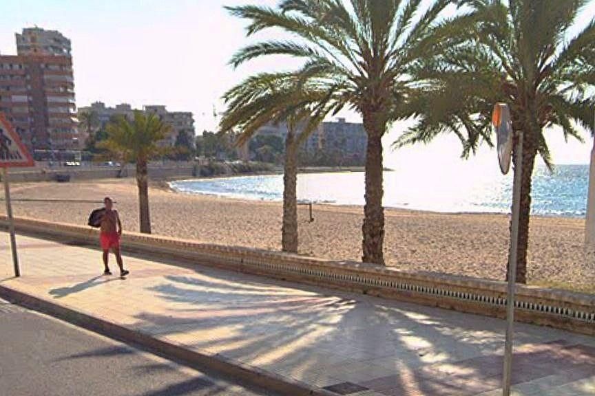 Exterior view of Flat for sale in El Campello  with Air Conditioner, Heating and Terrace