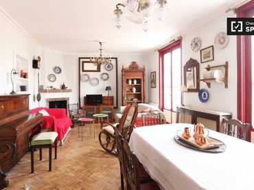 Appartement avec balcon à louer à Centro