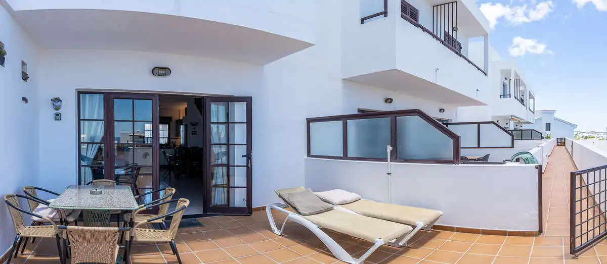 Terraza de Dúplex en venta en Teguise con Piscina comunitaria