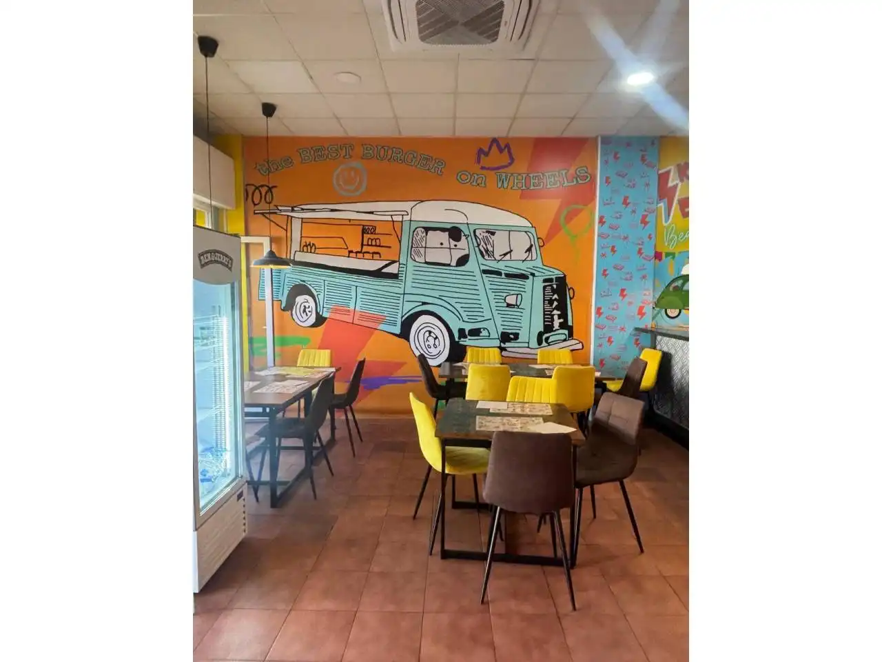 Local comercial de lloguer a Estepona Pueblo