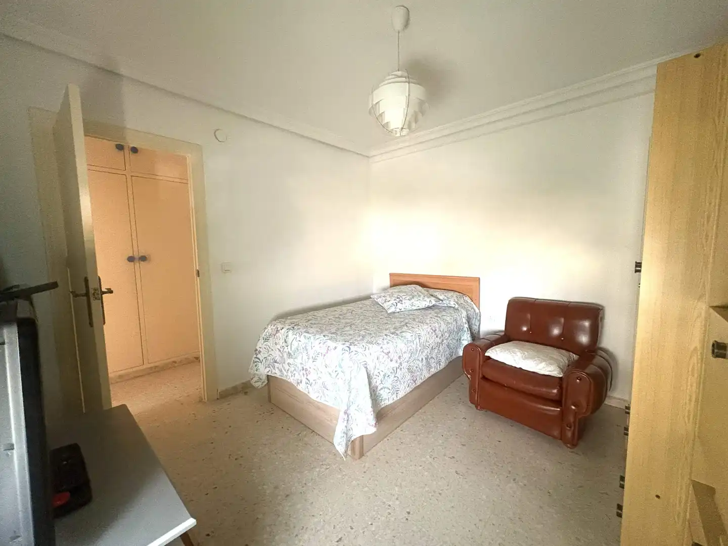 Bedroom of Flat for sale in Sevilla  with Air Conditioner, Heating and Terrace