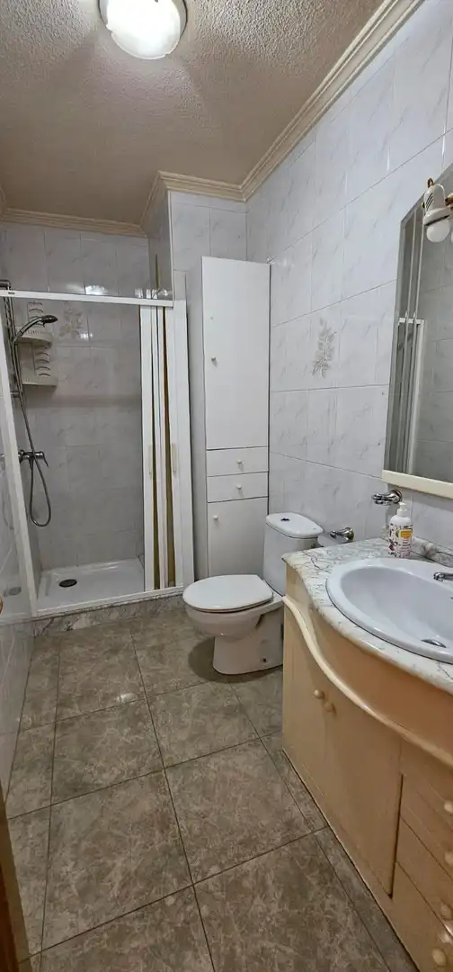 Bany de Casa o xalet en venda en Murcia amb Moblat i Balcó