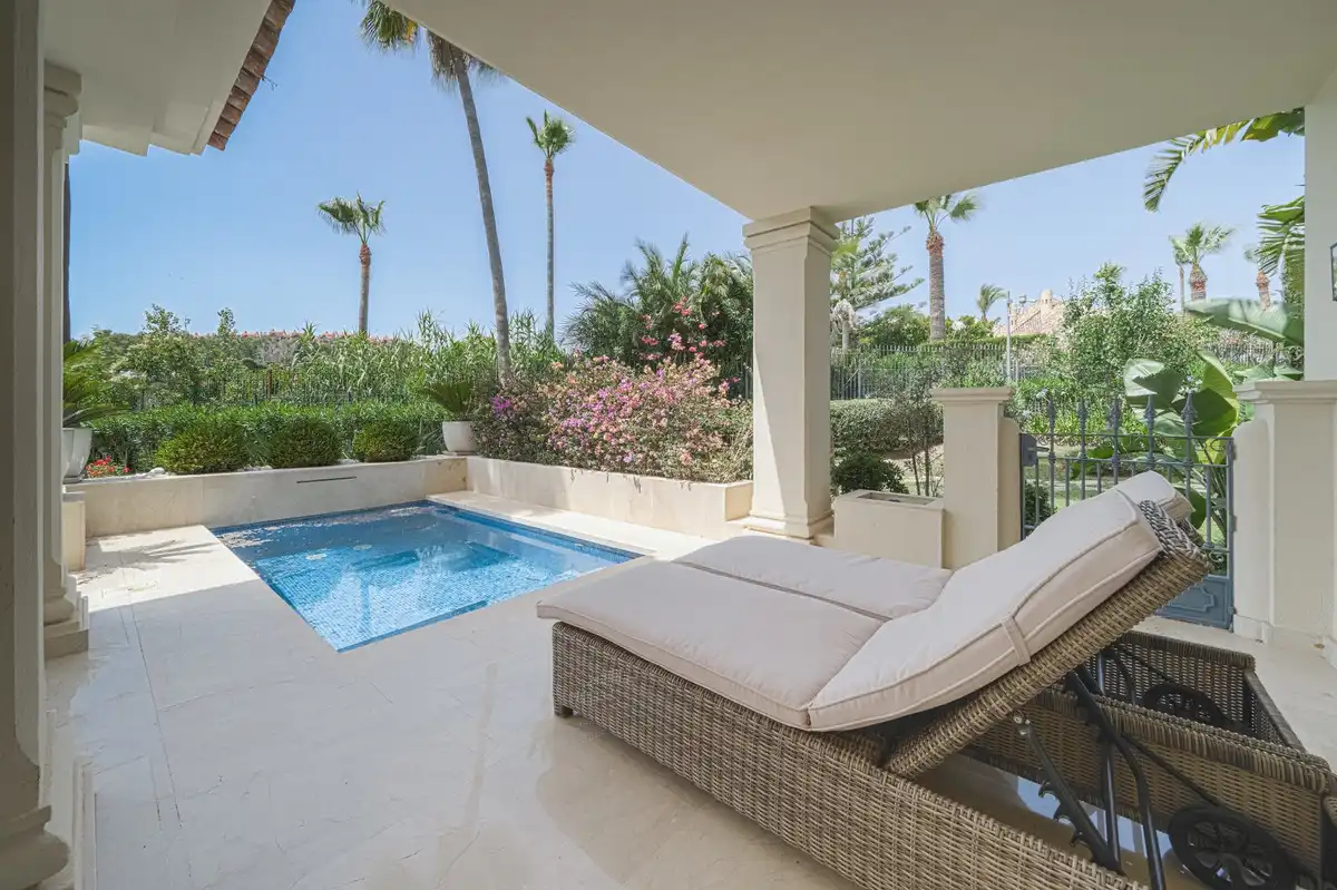 Apartament amb piscina en venda a Nueva Andalucía, imagen 22