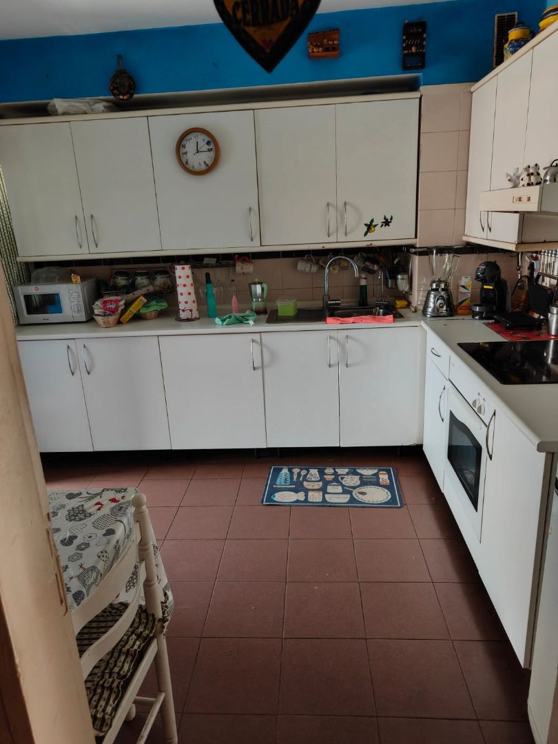 Cocina de Dúplex en venta en  Santa Cruz de Tenerife Capital con Trastero y Horno