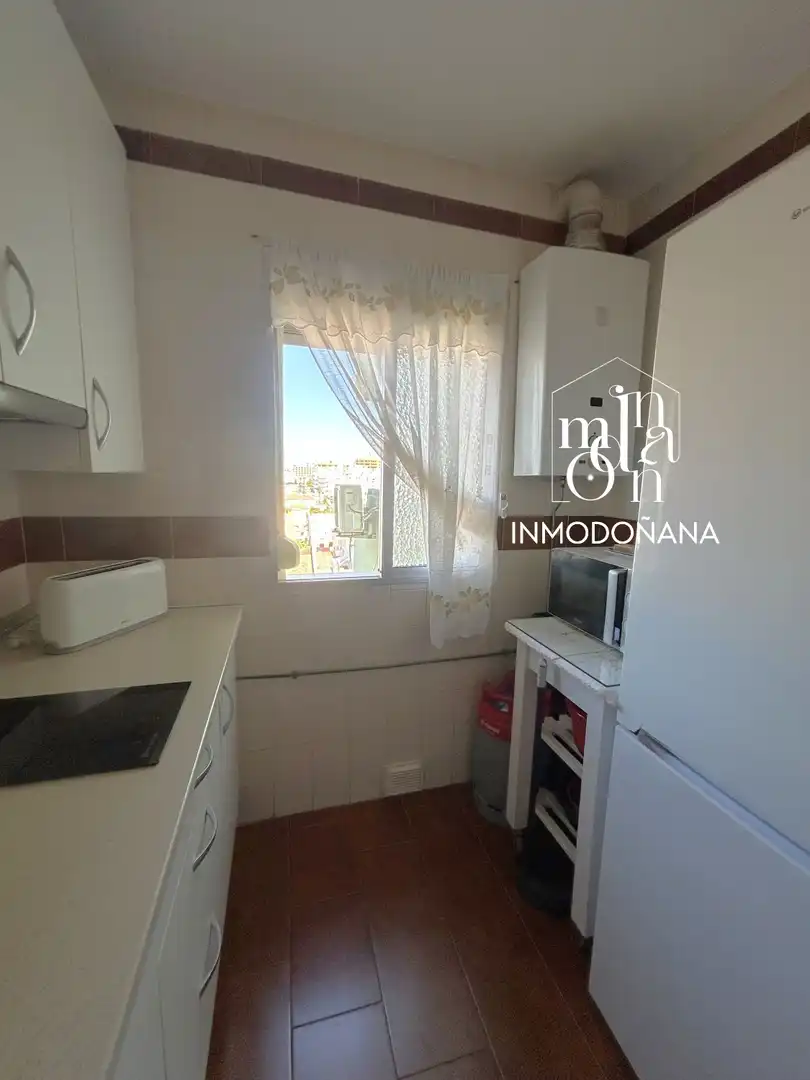 Cocina de Piso en venta en Almonte con Terraza y Piscina comunitaria