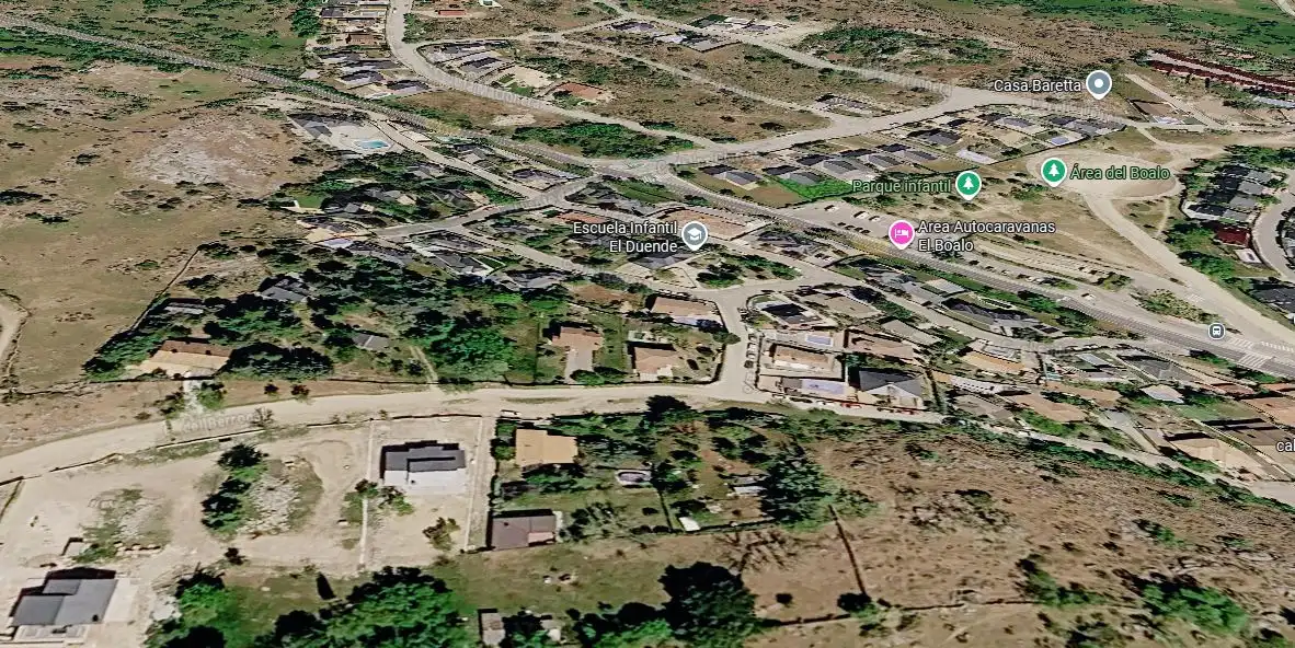 Residential land for sale in Calle del Berrocal