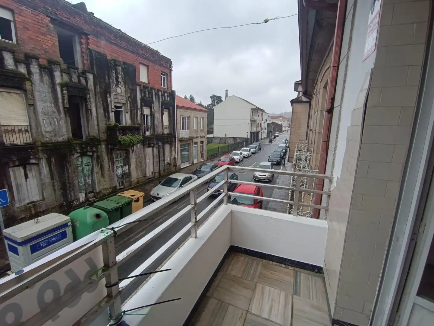 Außenansicht von Wohnung zum Verkauf in Cuntis mit Terrasse