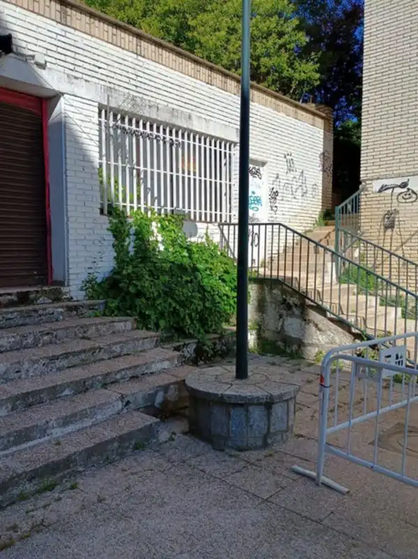 Business premises for sale in C. del Sil
