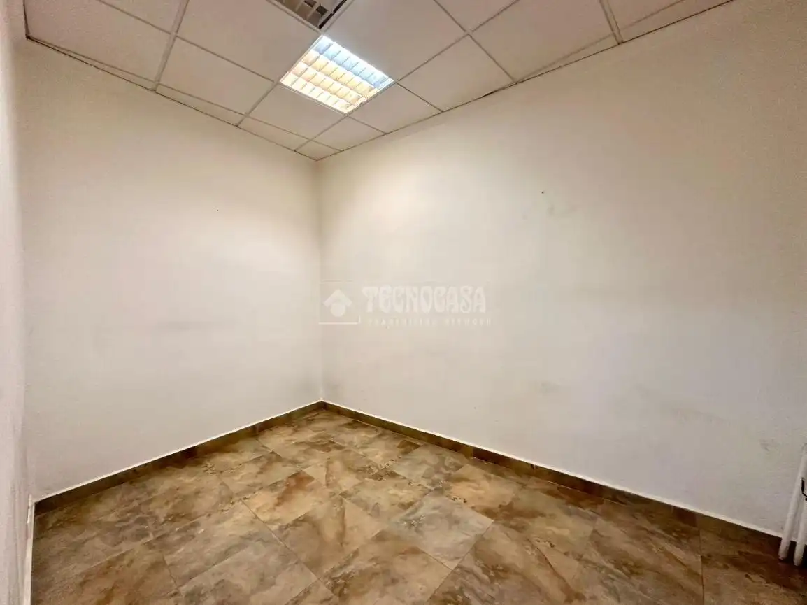 Local comercial en venda a C. Andorra de Teruel, imagen 16