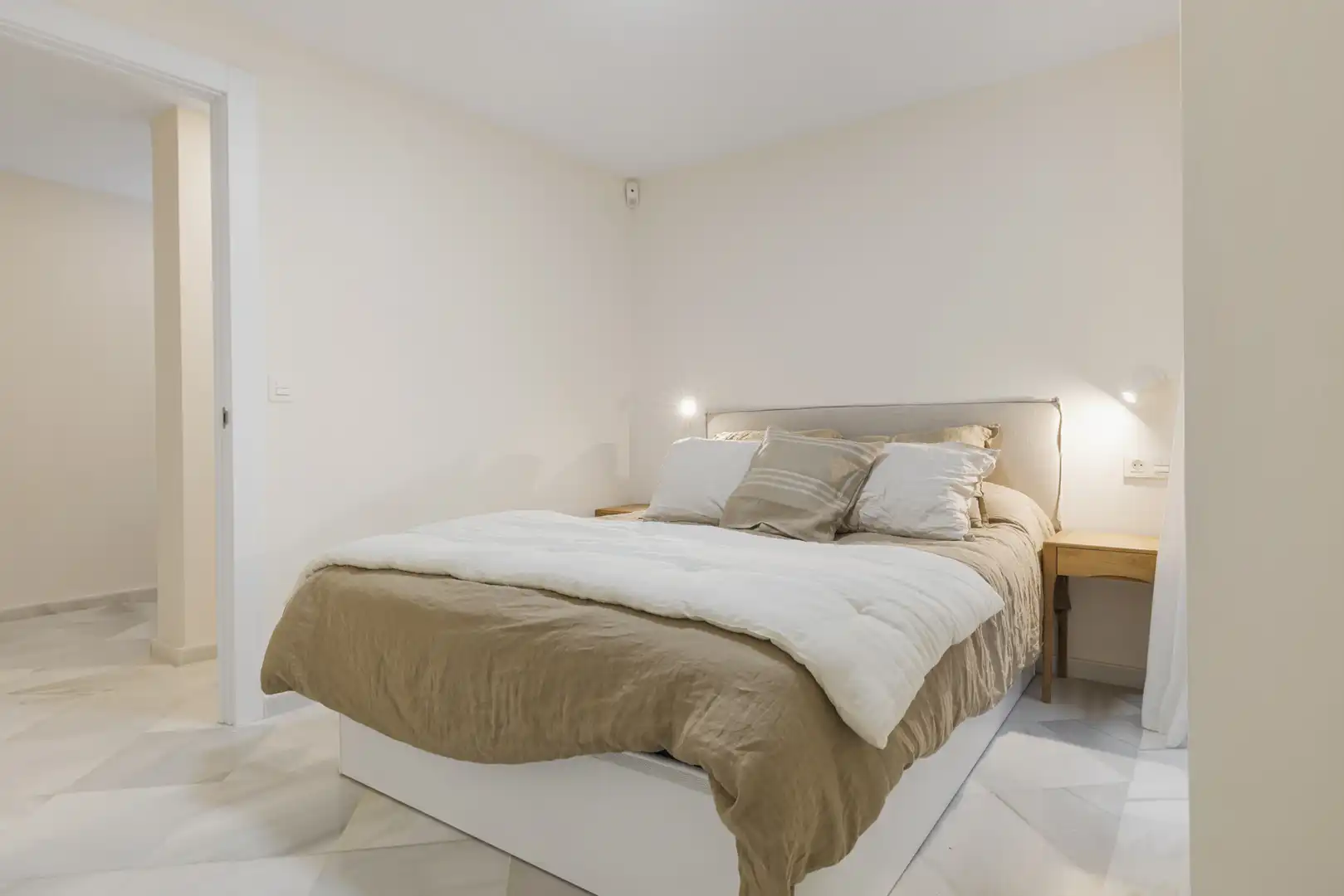Apartamento con ascensor en venta en Estepona Pueblo, imagen 20