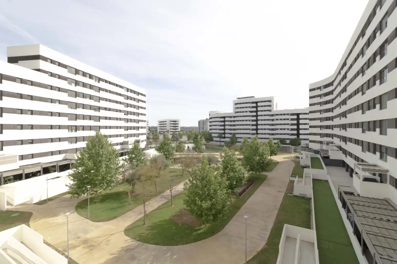 Exterior view of Flat for sale in  Sevilla Capital  with Air Conditioner, Heating and Private garden