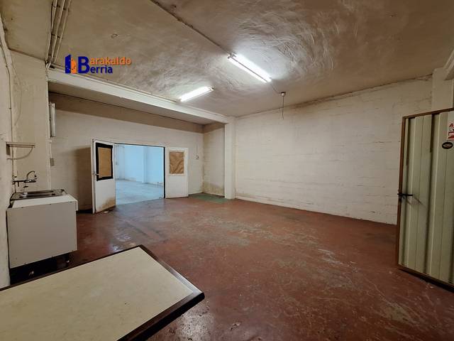 Nave industrial en Alquiler en Pozo Pando Kalea en Repelega
