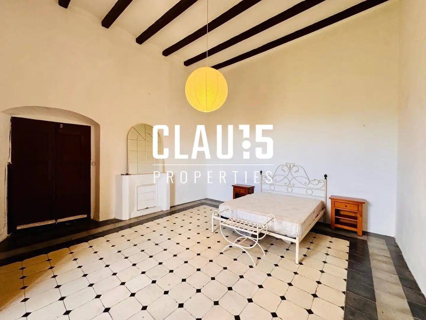 Habitación de Finca rústica en venta en Pineda de Mar con Jardín privado, Terraza y Amueblado