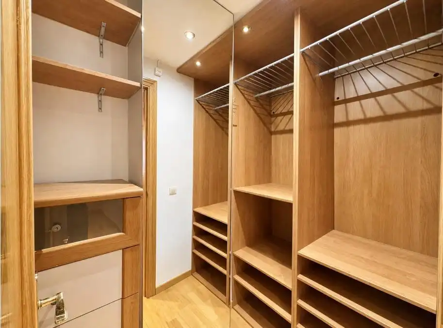 Habitación de Piso de alquiler en Madrid con Aire acondicionado y Calefacción