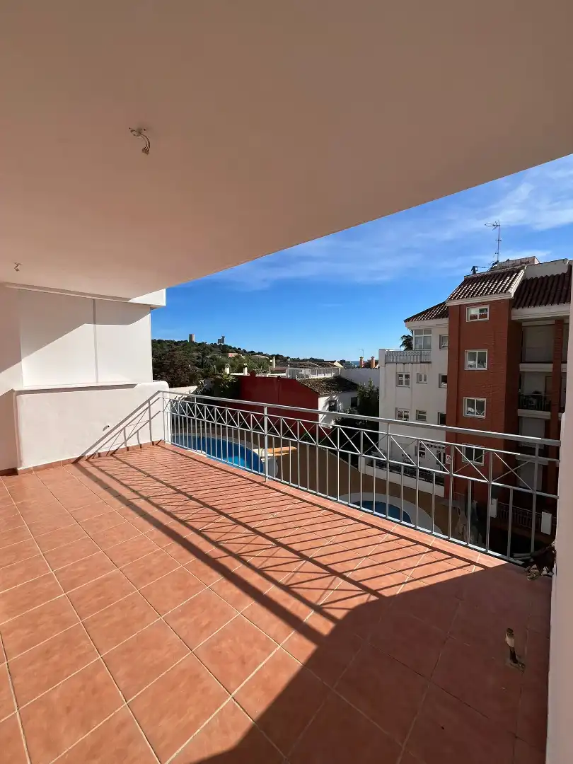Pis amb piscina en venda a Calle Artemisa 2, imagen 3