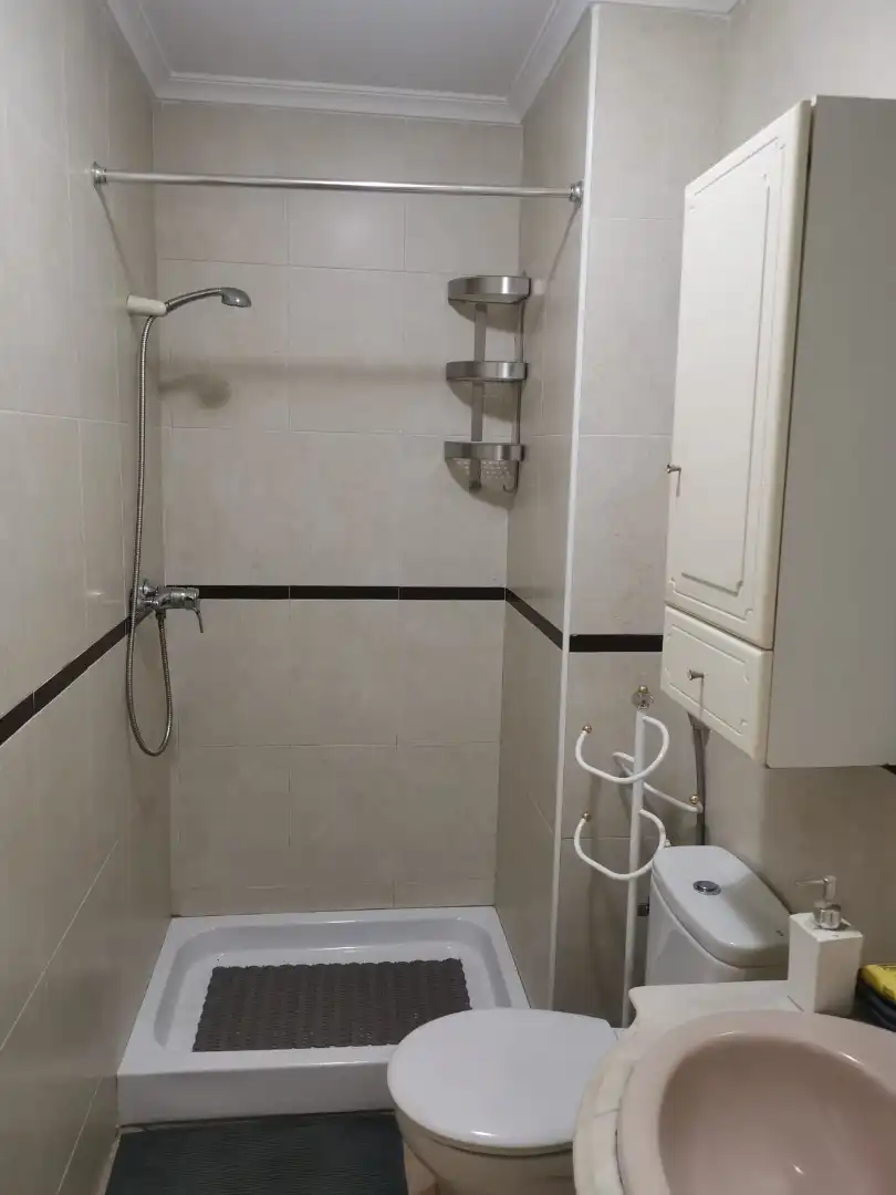Baño de Piso de alquiler en Jacarilla, Alicante