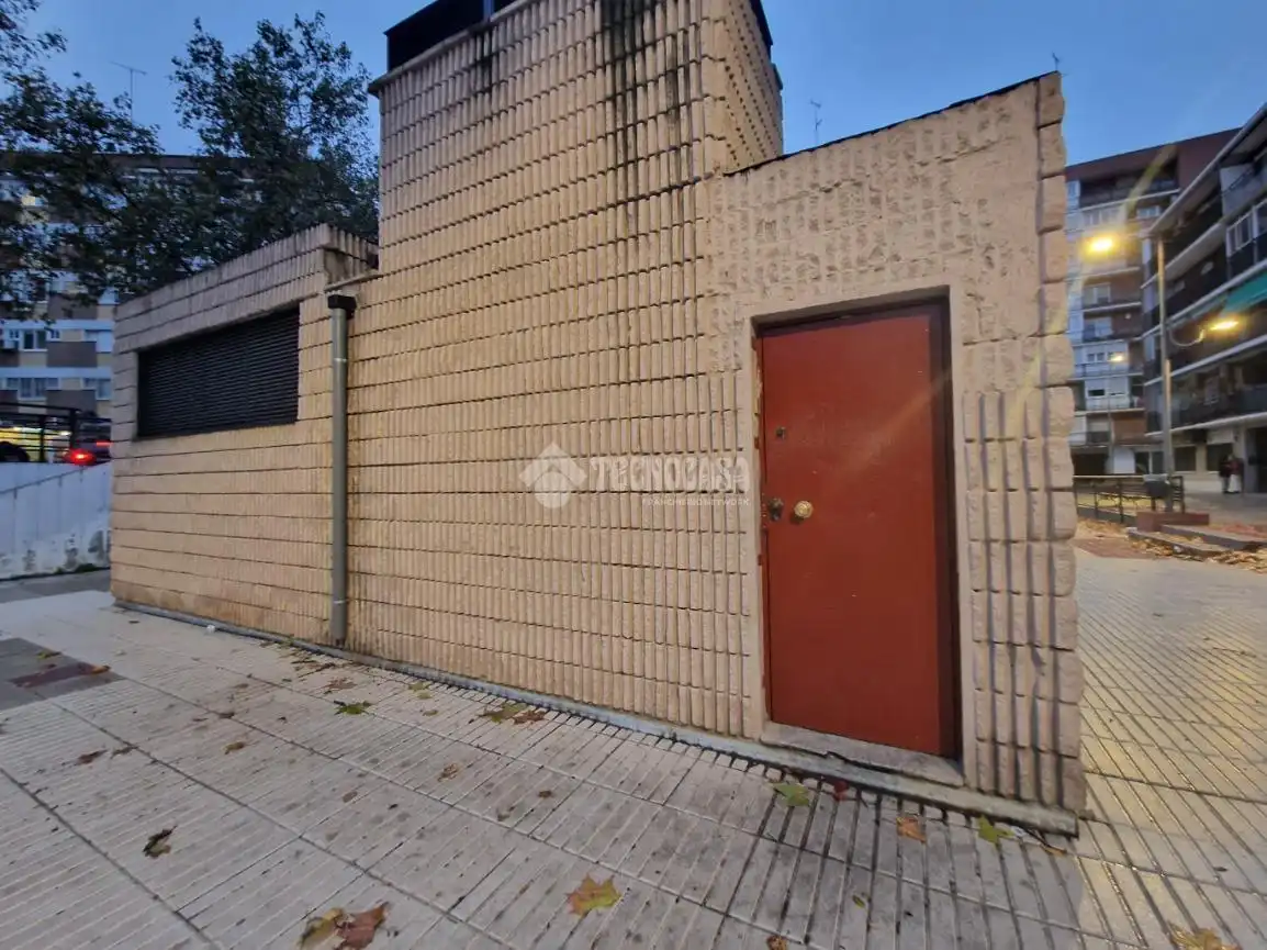 Exterior view of Garage for sale in Alcorcón