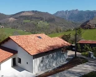 Vista exterior de Finca rústica en venda en Oiartzun amb Terrassa