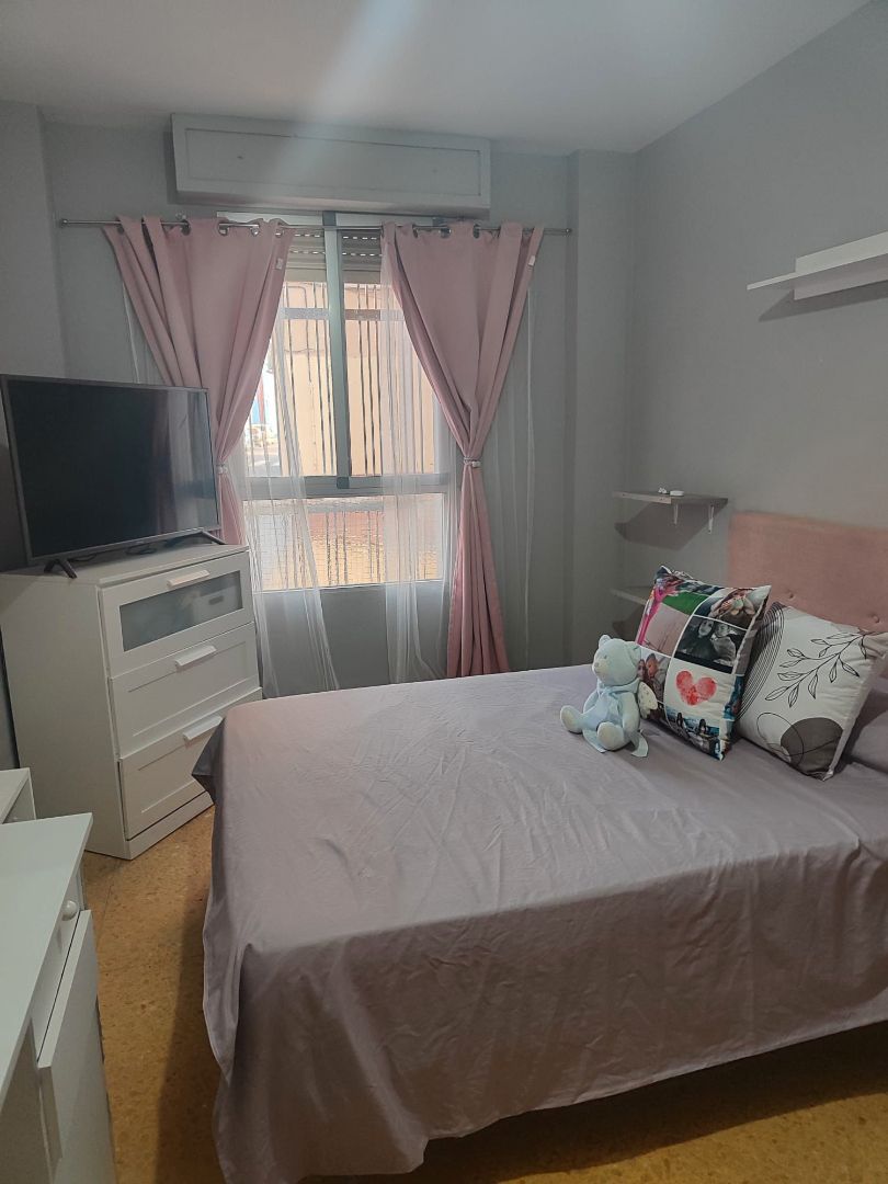 Habitación de Piso en venta en Vilamarxant con Amueblado y Balcón