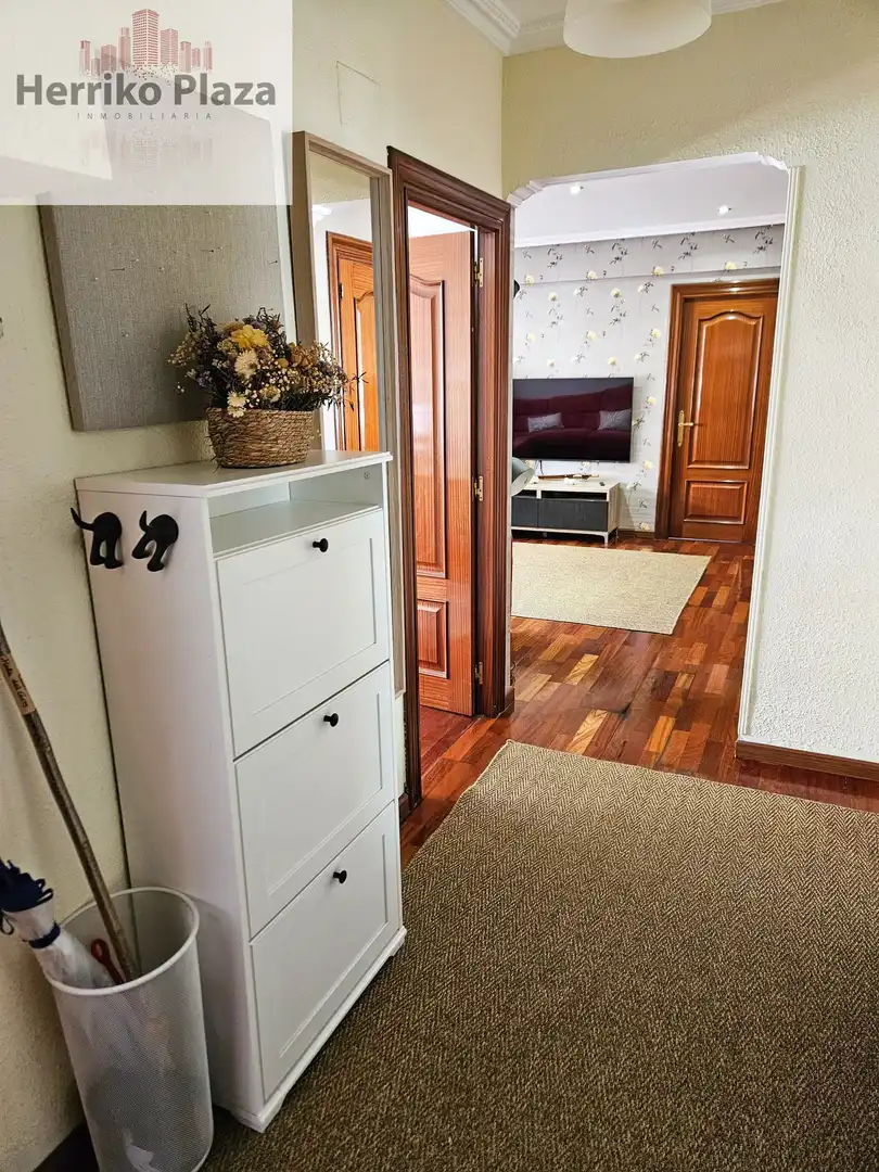 Piso en venta en Barakaldo  con Calefacción