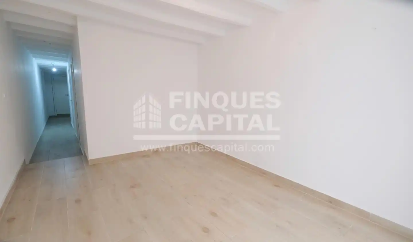 Bedroom of Ground floor for sale in Eixample