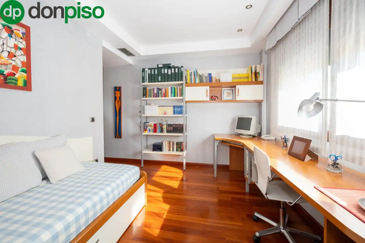 Bedroom of Houses for sale in Granada  with Air Conditioner, Heating and Terrace