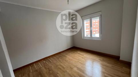 Foto 2 de Piso de alquiler en San Julián, San Julián - Barriada de Cortes, Burgos Capital