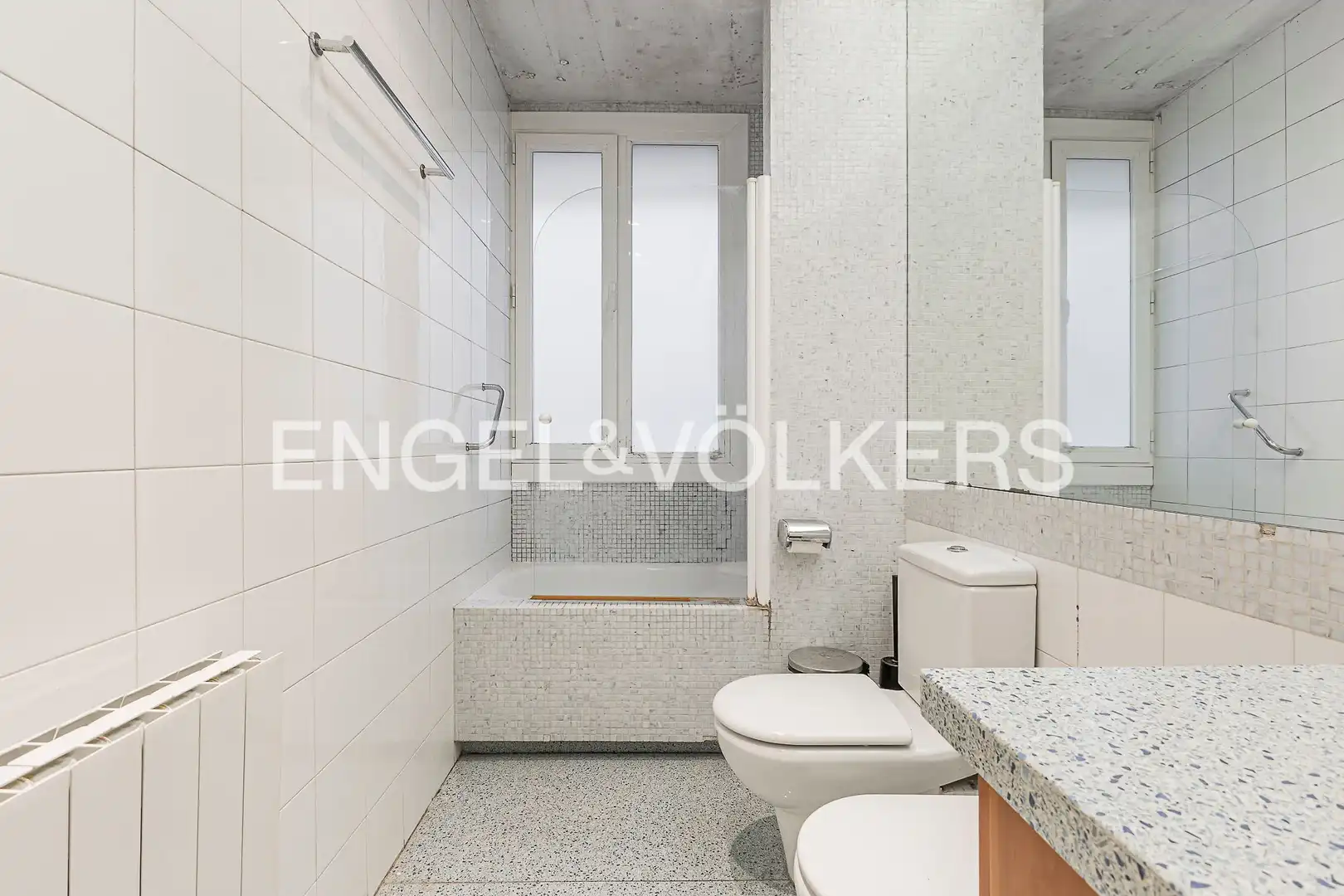 Baño de Piso en venta en Barcelona con Aire acondicionado, Calefacción y Parquet