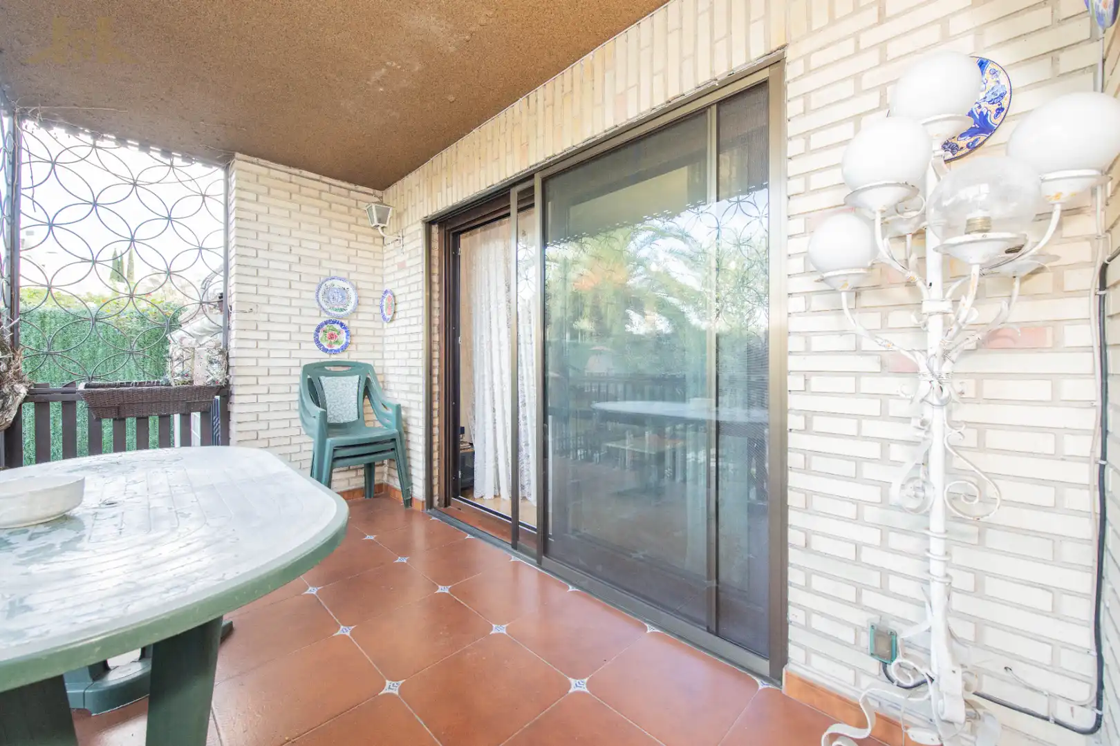 Terraza de Casa adosada en venta en Pozuelo de Alarcón con Aire acondicionado, Calefacción y Jardín privado