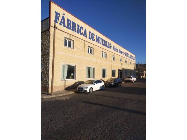 Nave industrial en Venta en Picón