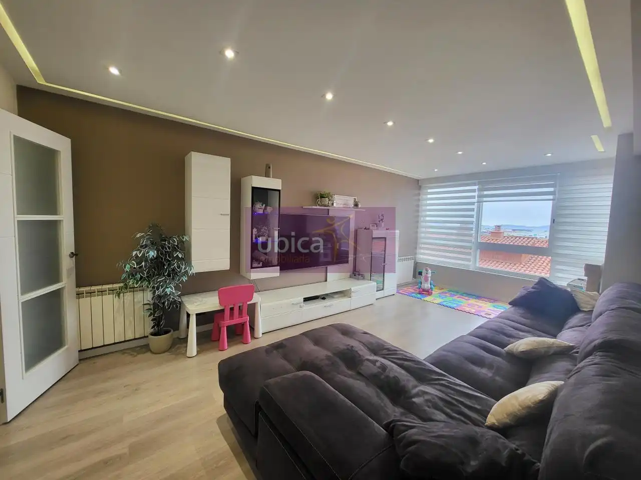 Sala de estar de Piso en venta en Vigo  con Calefacción y Trastero