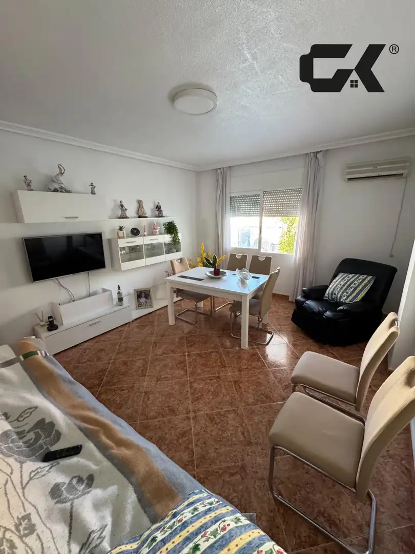 Sala de estar de Casa adosada en venta en Murcia