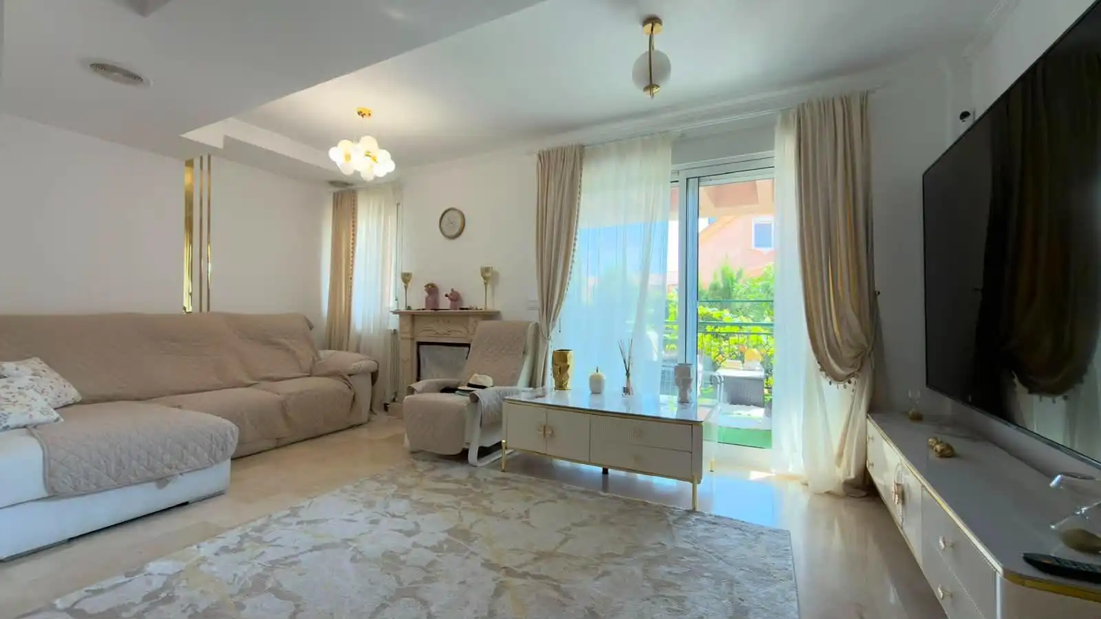 Living room of Detached homes for sale in Sant Joan d'Alacant  with Air Conditioner, Terrace and Alarm
