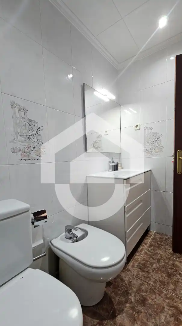 Baño de Piso en venta en Barcelona con Aire acondicionado y Balcón