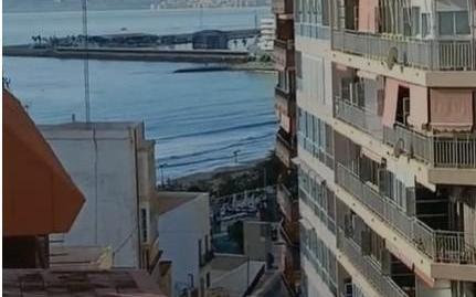 Foto 3 de Àtic de lloguer a Calle de la Virgen del Socorro, Raval Roig - Virgen del Socorro, Alicante / Alacant