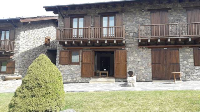 Casa adosada en Alquiler en Lugar Pi,Ag.pi, 35 en Bellver de Cerdanya