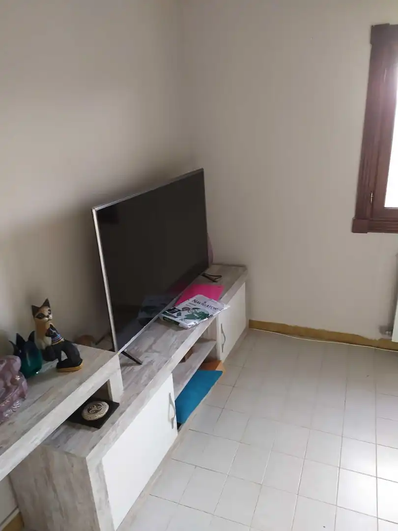 Sala de estar de Casa o chalet en venta en Pozuelo del Páramo con Calefacción, Terraza y Amueblado