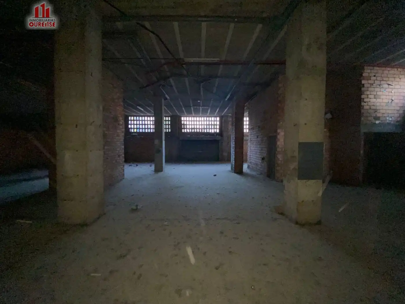 Local comercial de lloguer a Couto, imagen 12