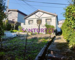 Exterior view of House or chalet for sale in Santurtzi 