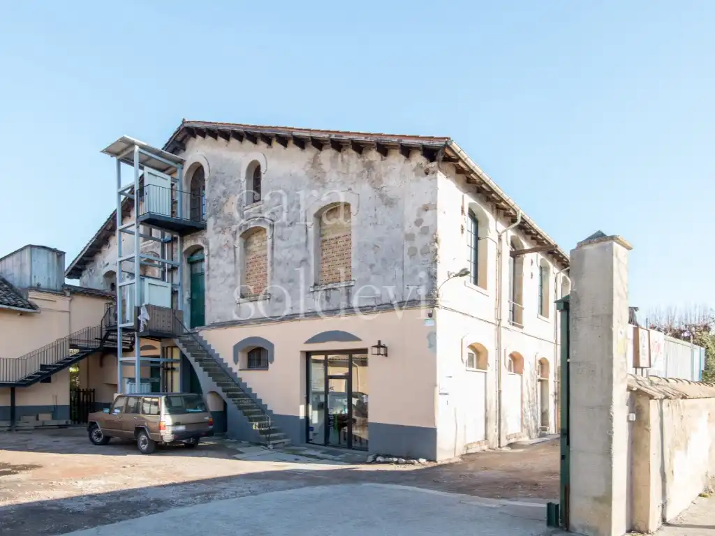 Exterior view of Office for rent in Vic
