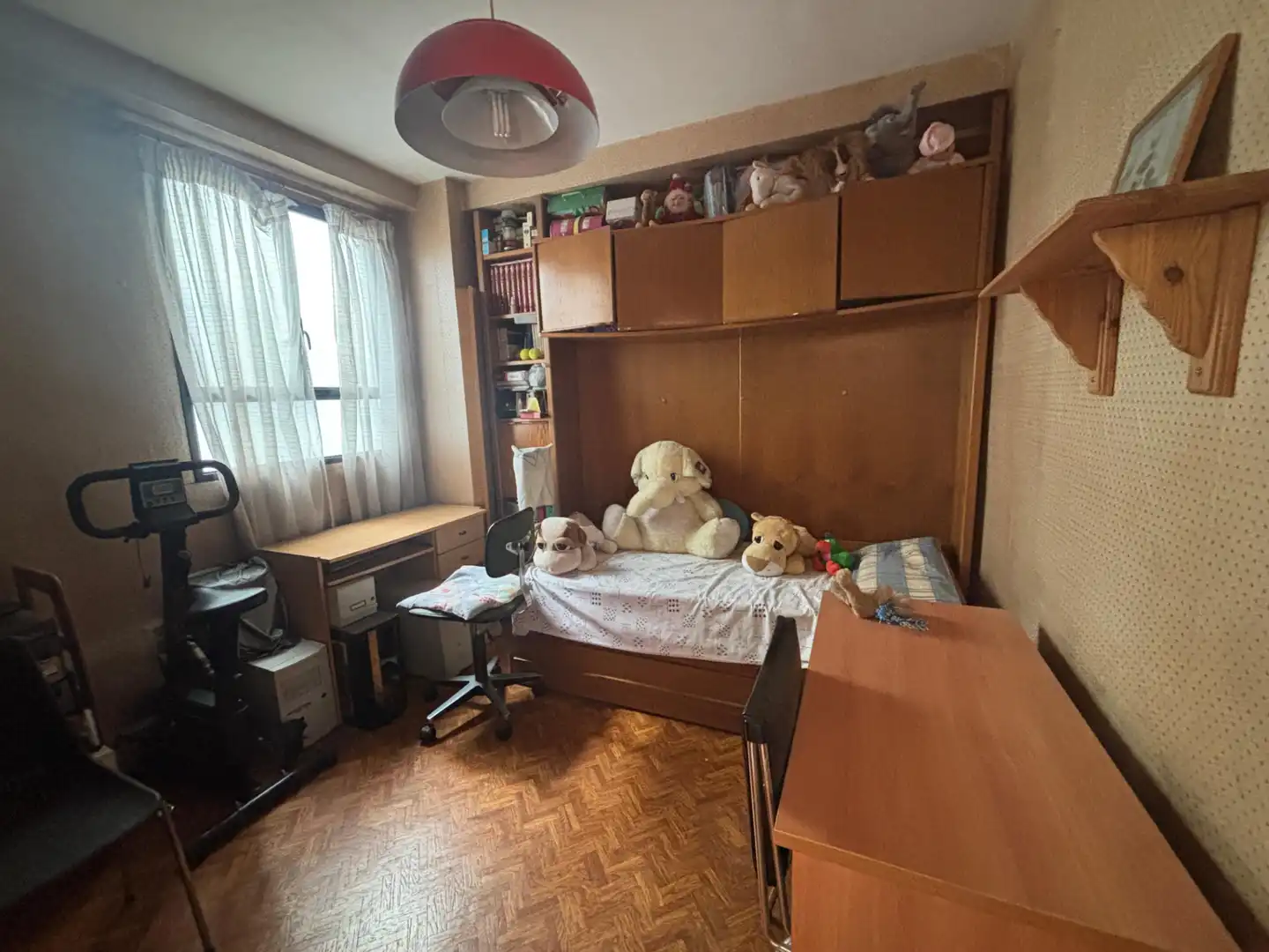 Bedroom of Flat for sale in Sevilla  with Air Conditioner